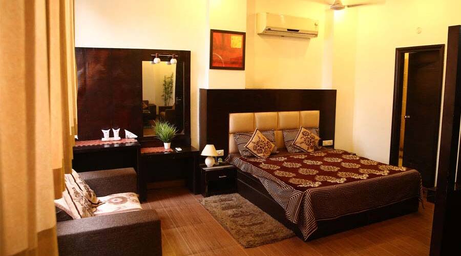 Hotel Grand Plaza, Saharanpur 3